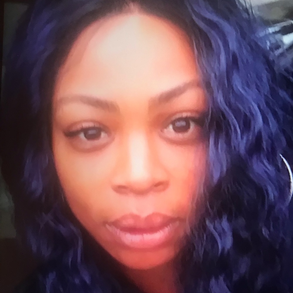 Meet your Posher, Tanisha